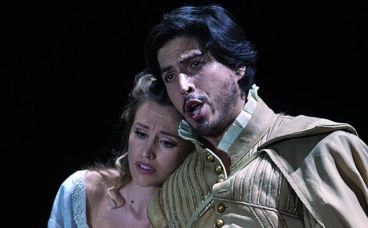 Imagen principal - Tres imágenes de los ensayos de 'El caballero de Olmedo'