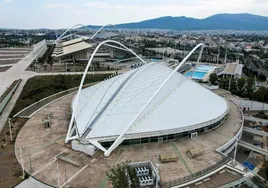 El aeropuerto de Bilbao, el Ágora de Valencia..., las otras obras polémicas de Calatrava