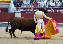 La Feria de Otoño de Juan Ortega: el toro de debajo de la cama hubiera embestido mejor