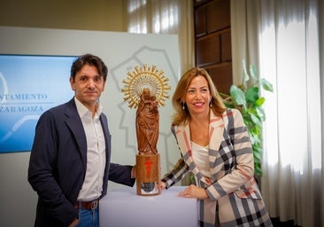 Diego Ventura recibe el trofeo del Ayuntamiento de Zaragoza al triunfador del Pilar 2022