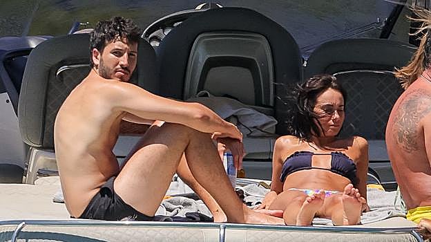 Aitana y Sebastián Yatra disfrutan de sus vacaciones en Ibiza