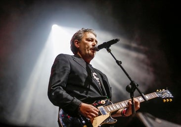 Miguel Costas: «Ahora todo el mundo está paranoico y me riñen por cantar 'Qué tal, homosexual'»