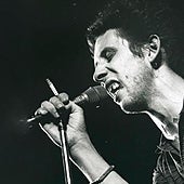 Muere Shane MacGowan, legendario líder de The Pogues, a los 65 años