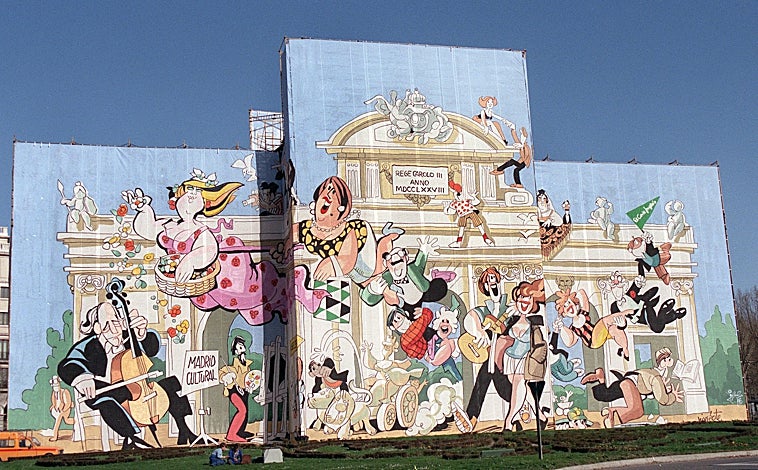 Imagen principal - Distintas imágenes o viñetas de Mingote vinculadas a la Puerta de Alcalá