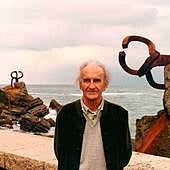 Chillida íntimo, en su centenario: en el nombre de 'aita'
