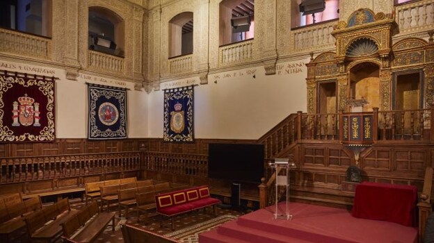 Interior del Paraninfo, donde anualmente se entrega el Premio Cervantes