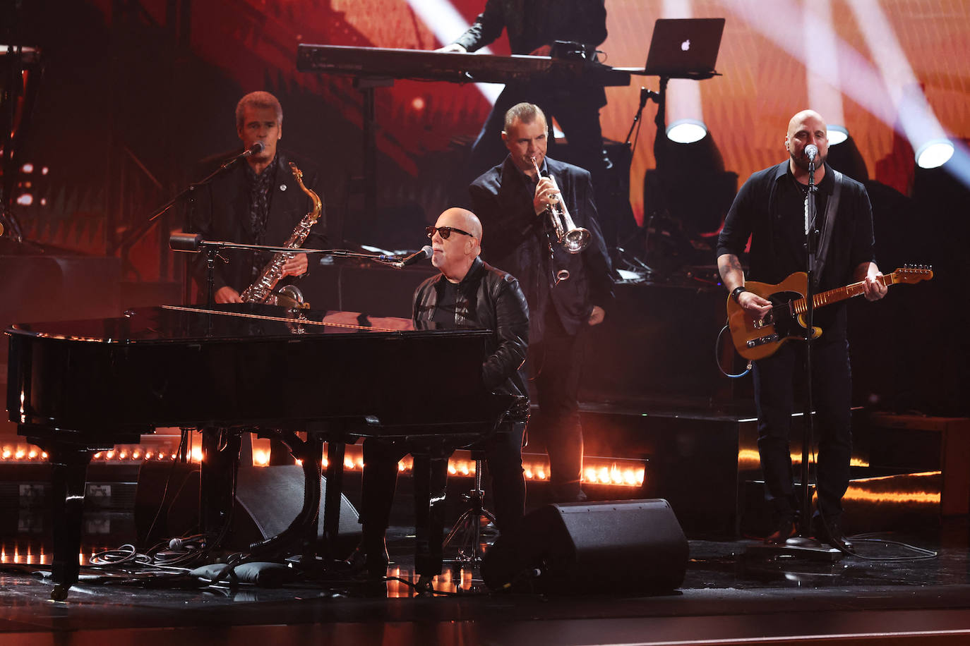 Billy Joel durante su actuación en la gala de los Grammy