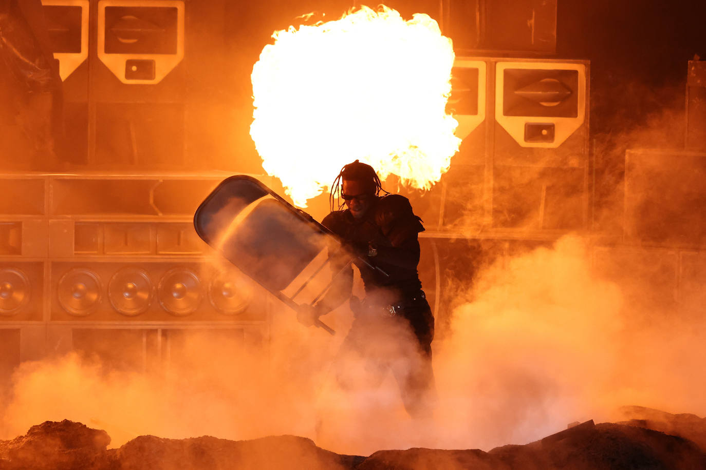 La actuación de Travis Scott, una de las más impactantes de la noche