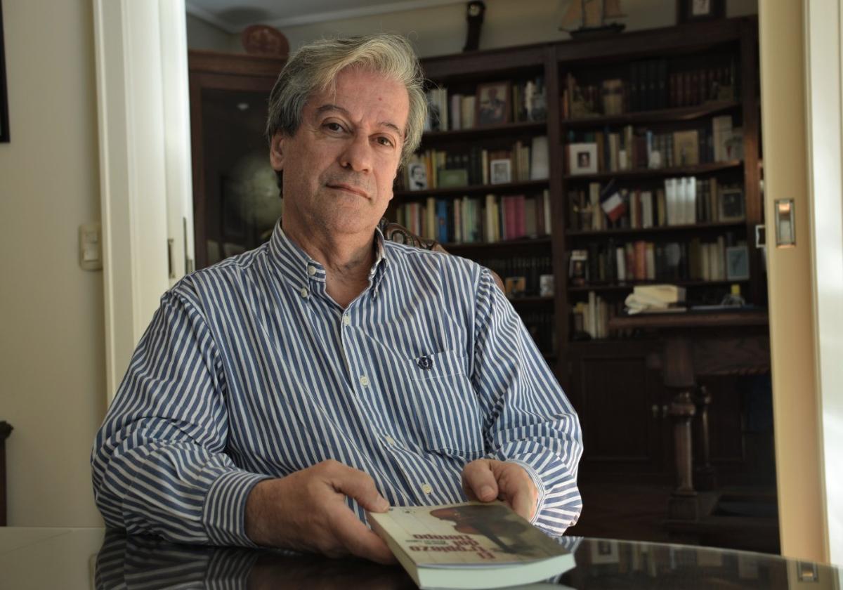 El poeta y narrador Eduardo Álvarez Tuñón