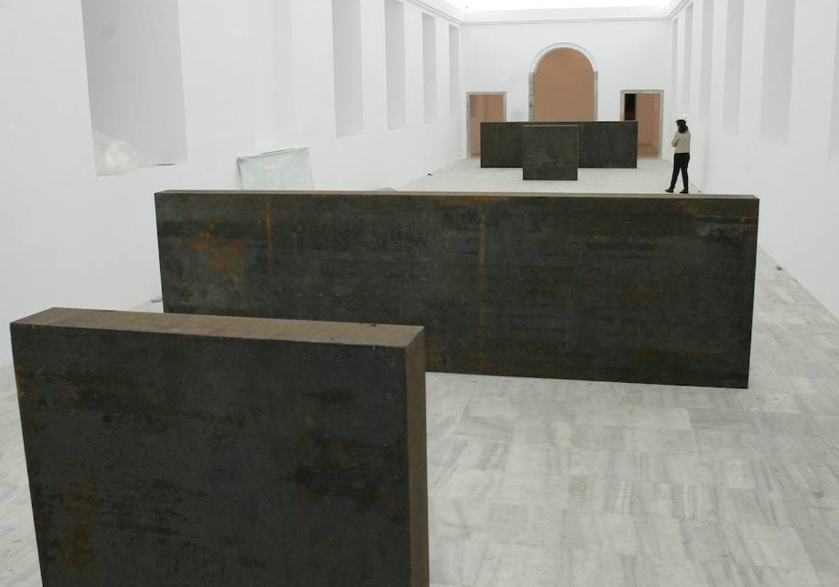 La obra replicada de Richard Serra en el Reina Sofía