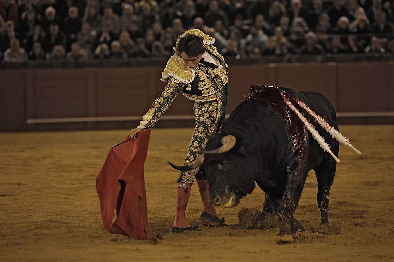 Roca Rey también obtuvo premio y cortó una oreja