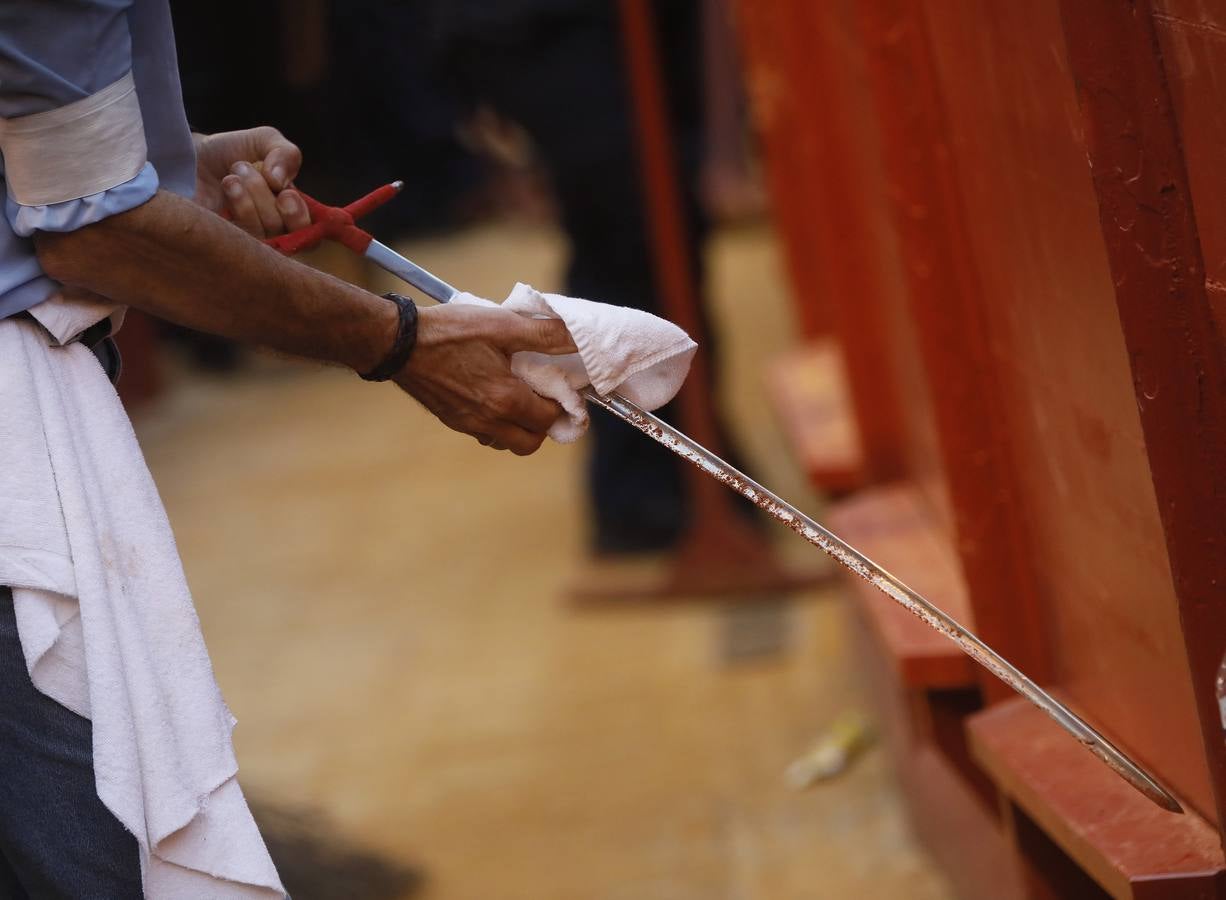 Corrida del 7 de abril en la Maestranza con los toreros Lama de Góngora, Ruiz Gijón y Calerito