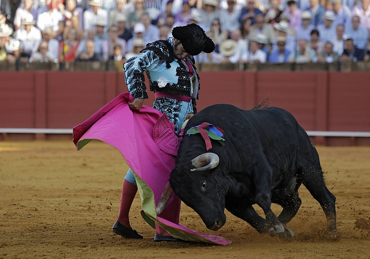 Lance del delantal de Morante de la Puebla a Ligerito, de Garcigrande