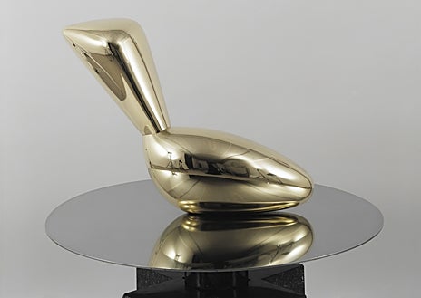 Imagen secundaria 1 - Arriba, cuatro retratos de algunas de sus musas. Sobre estas líneas, a la izquierda, 'Leda' (1926, Centro Pompidou, París); a la derecha, 'Princesa X' (1915-1916, Centro Pompidou, París)