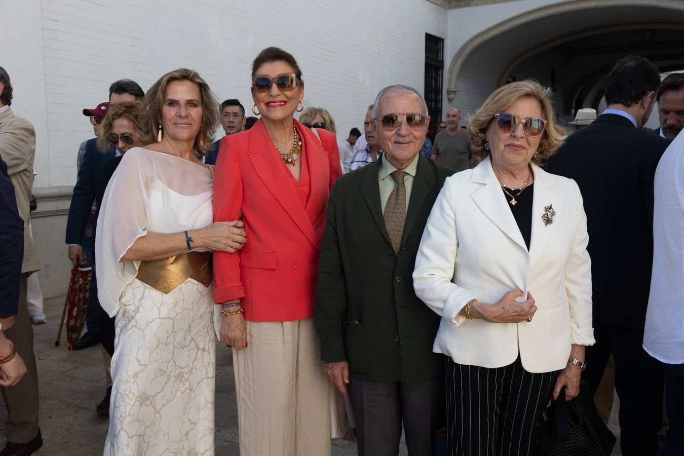 Mari Ángeles de la Puerta, María José Forné, Vicente García y Pepa Moreno