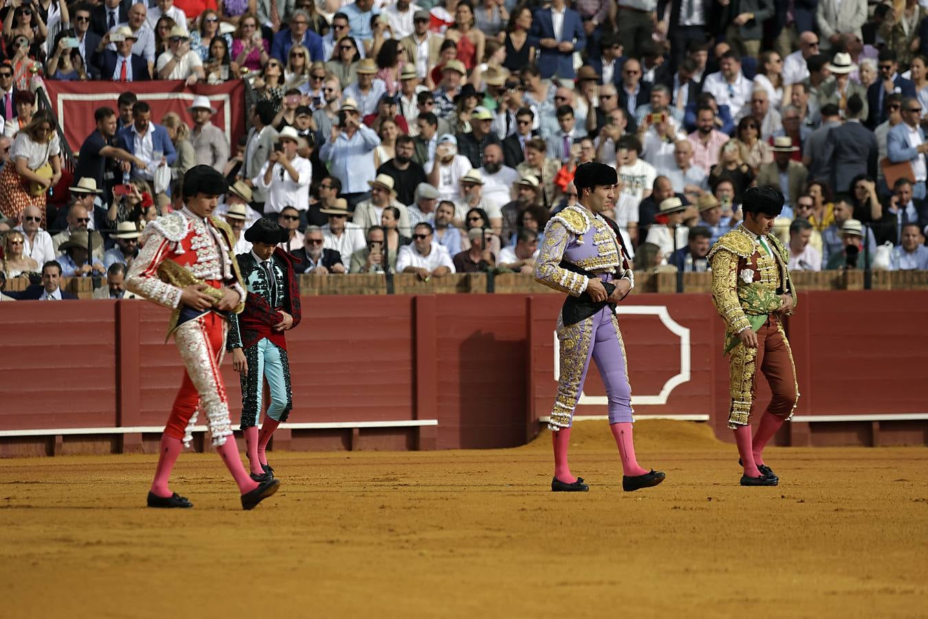 La Maestranza colgó por sexto día el 'No hay billetes'