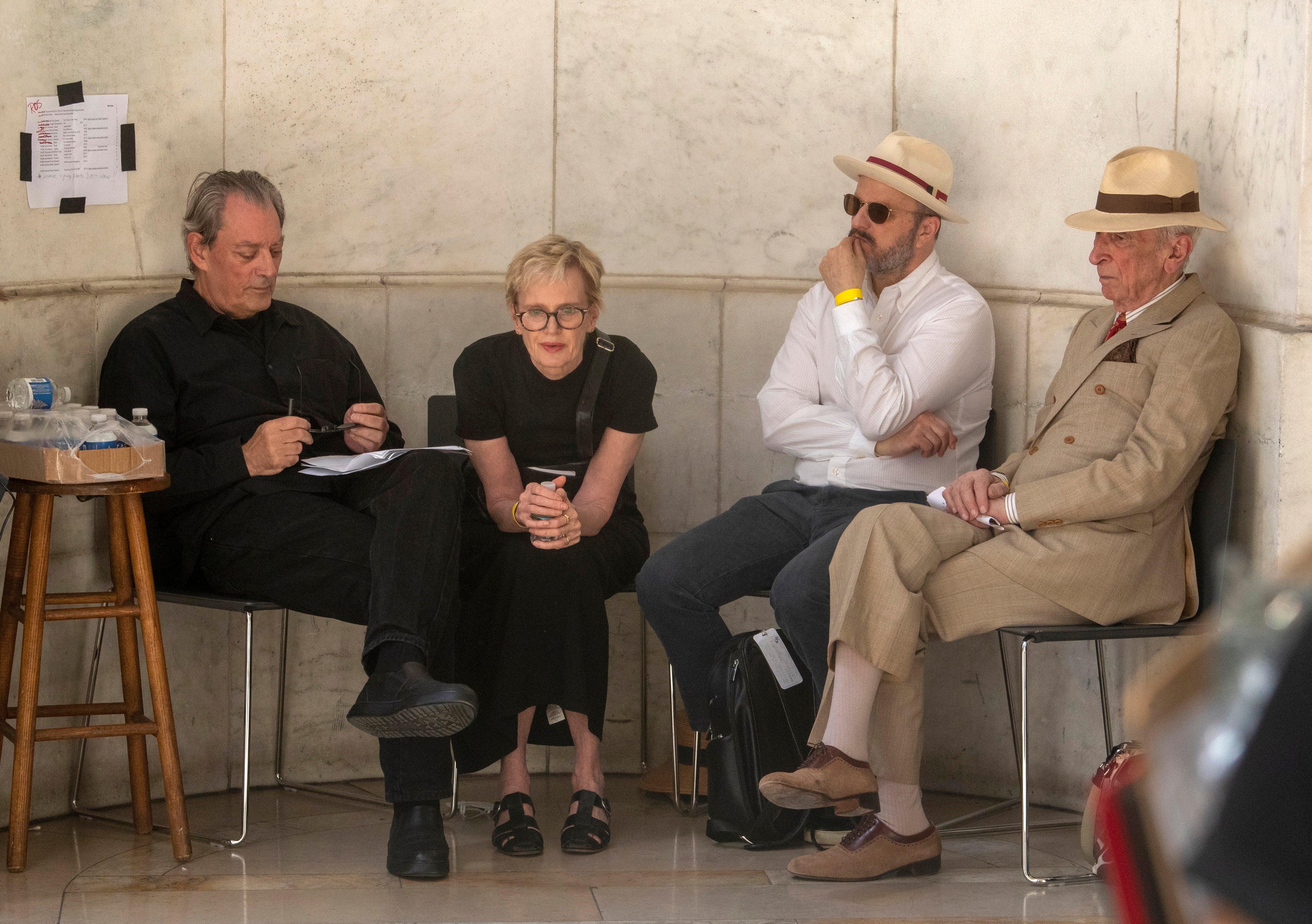 Paul Auster, Siri Hustvedt, Colum McCann y Gay Talese, en 2022 en Nueva York en un acto en defensa de Salman Rushdie 