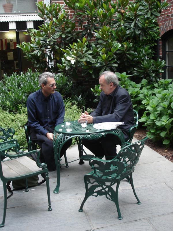 Paul Auster conversa con el también escritor Enrique Vila-Matas en el Instituto Cervantes de Nueva York