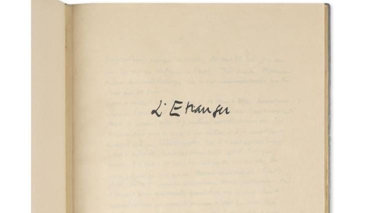Manuscrito de 'El extranjero' que sale a subasta