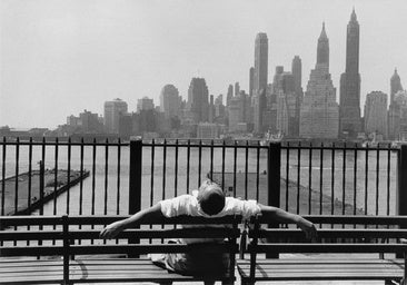 Louis Stettner, el poeta de la fotografía que capturó la dignidad de la gente corriente