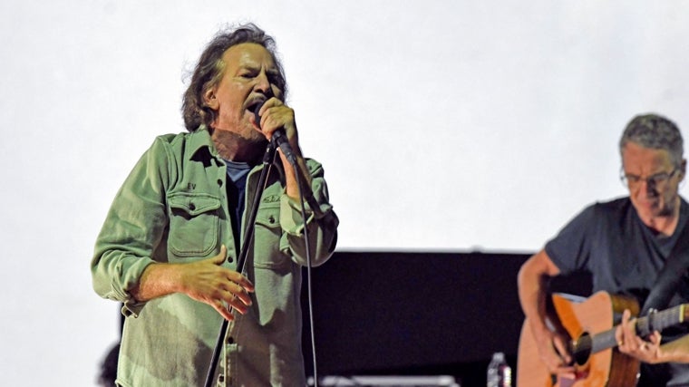 Un momento de la actuación de Pearl Jam