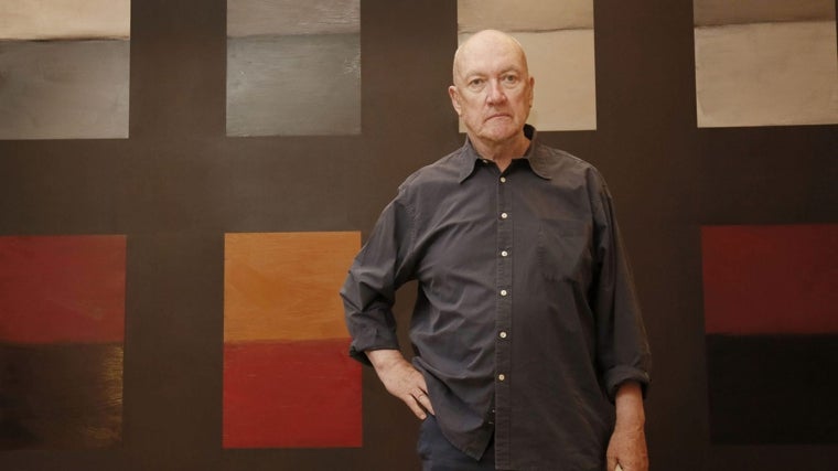 Sean Scully posa en su capilla de Montserrat