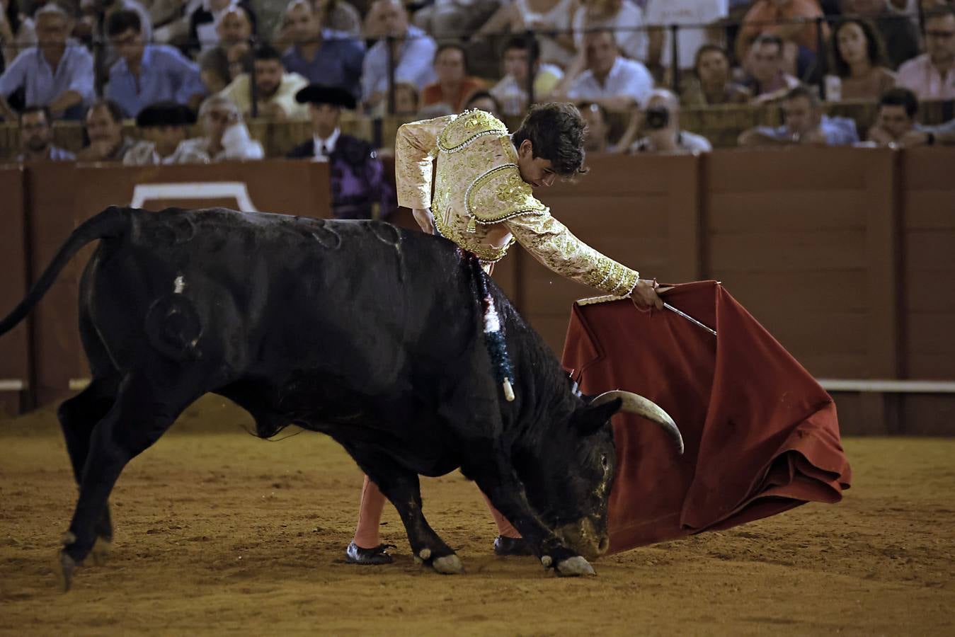 Jorge Hurtado cortó una oreja