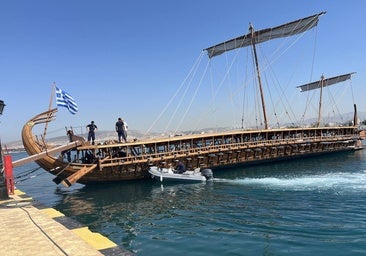 Remar en galeras de un trirreme del siglo V a. C.