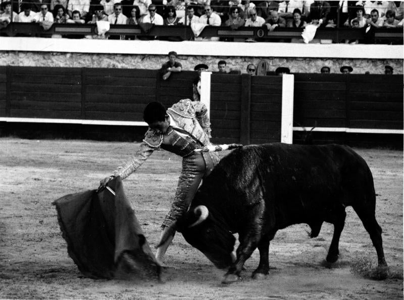 Un excelente pase de muleta de Paco Camino