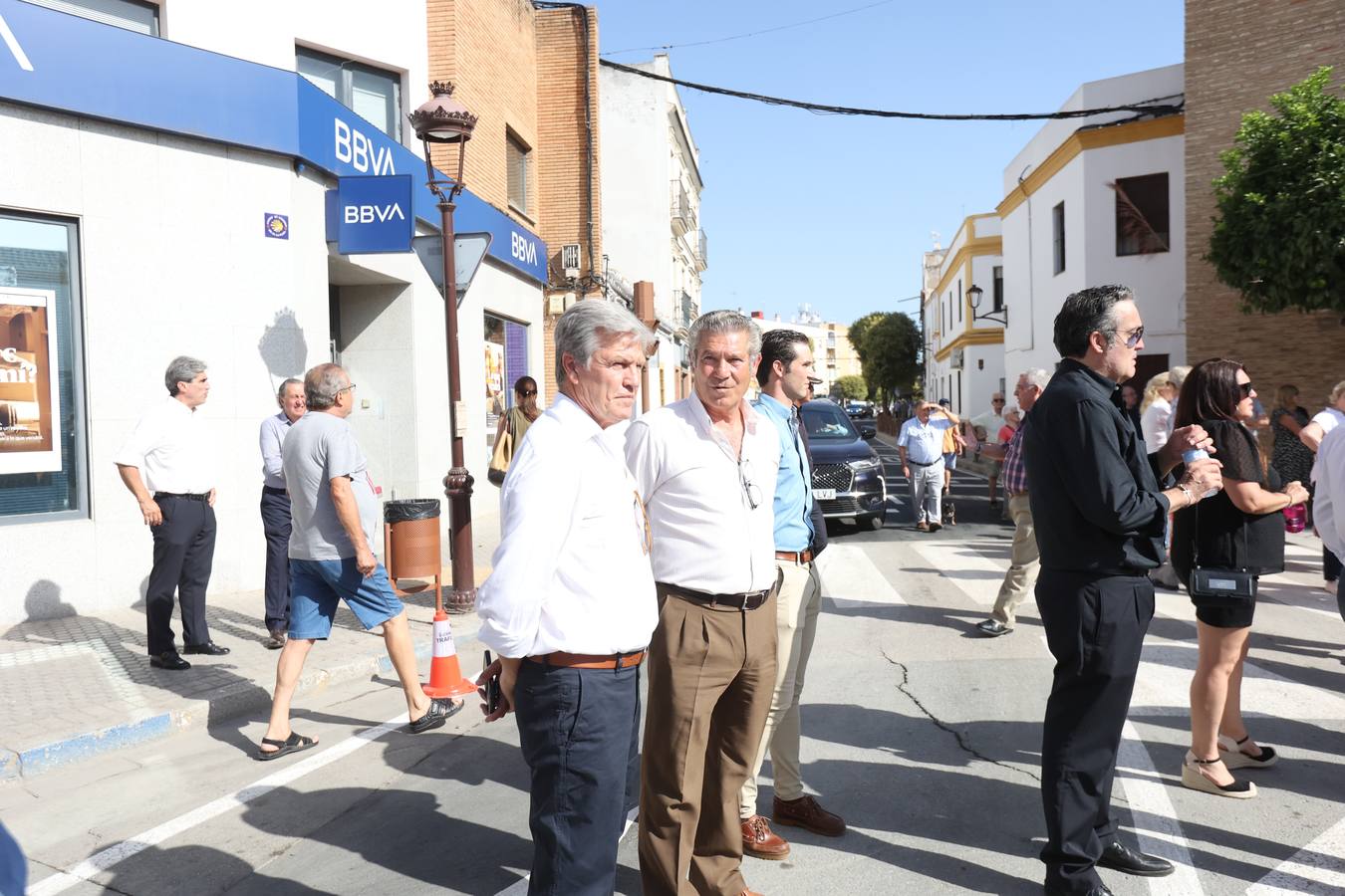 Entierro del torero Paco Camino en Camas