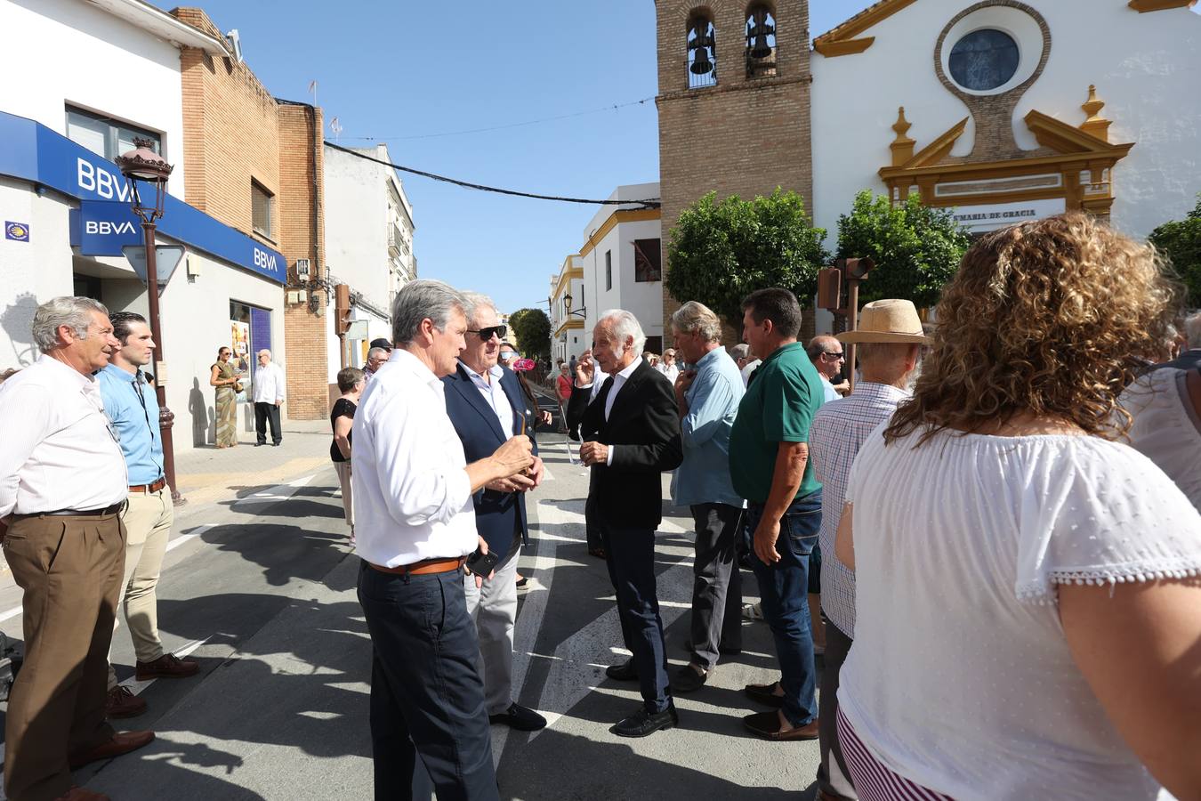 Entierro del torero Paco Camino en Camas