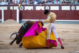 Toros en Bilbao, en directo: última hora de Fernando Robleño, Damián Castaño y José Garrido desde la Plaza de Vista Alegre hoy