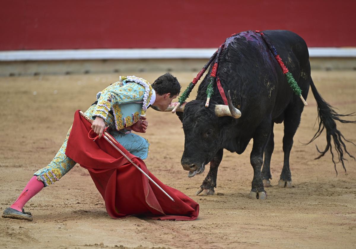 Toros en Bilbao, en directo: última hora de Daniel Luque y Borja Jiménez desde la Plaza de Vista Alegre hoy