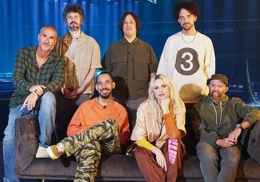 Linkin Park vuelve con una nueva cantante y anuncia una gira mundial