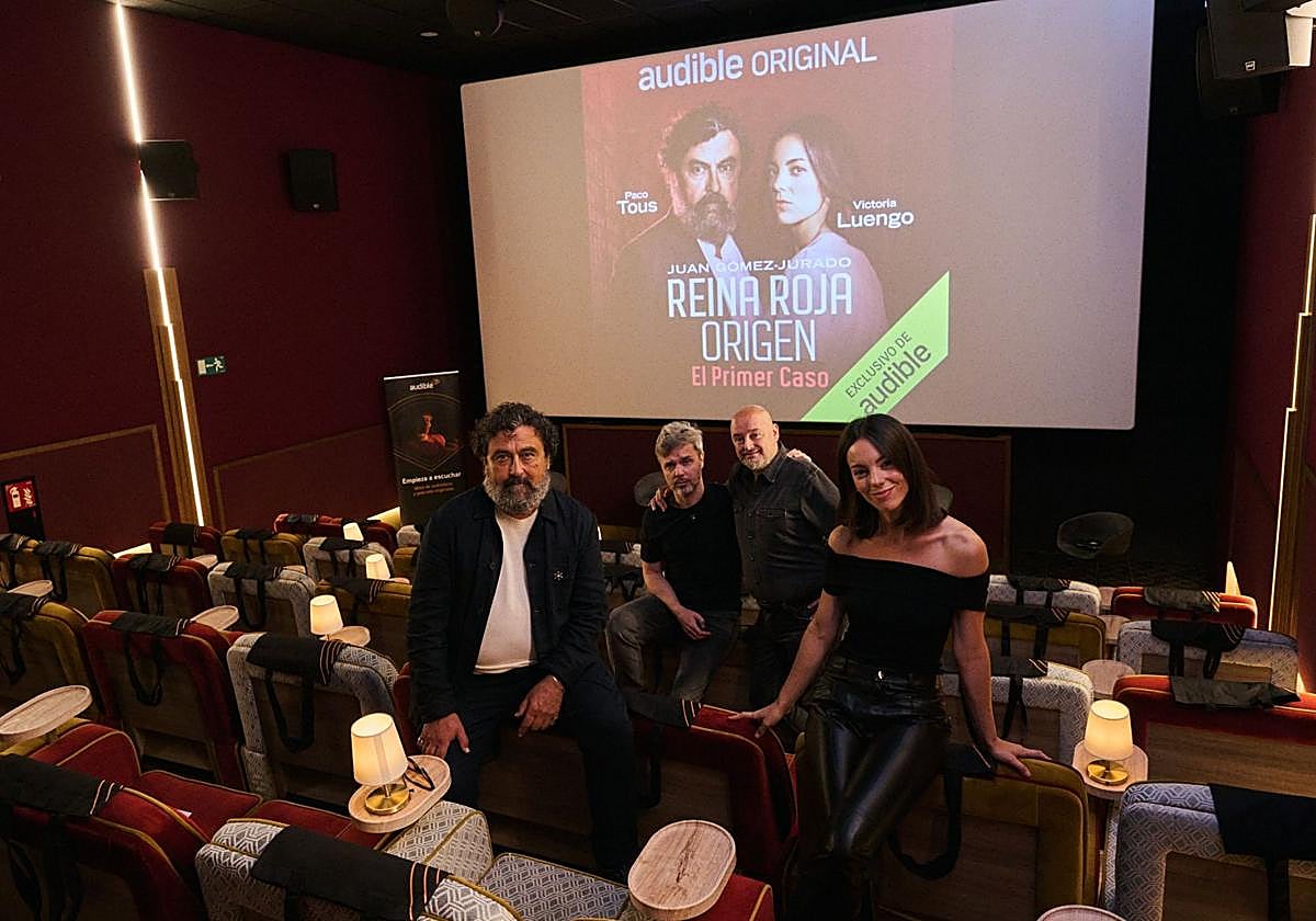 De izquierda a derecha: Paco Tous, Juan Gómez-Jurado, Alberto Caliani y Victoria Luengo