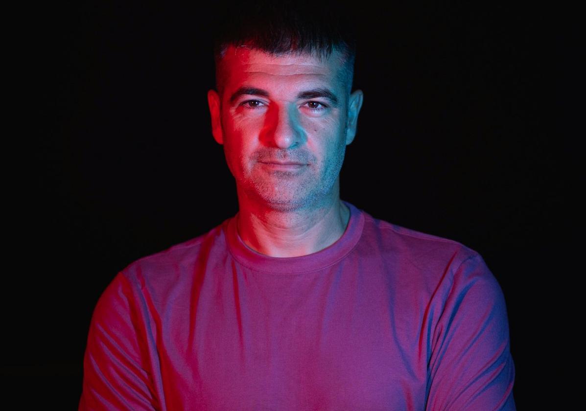 Eloy regresa al universo de 'Invisible' seis años después de su publicación