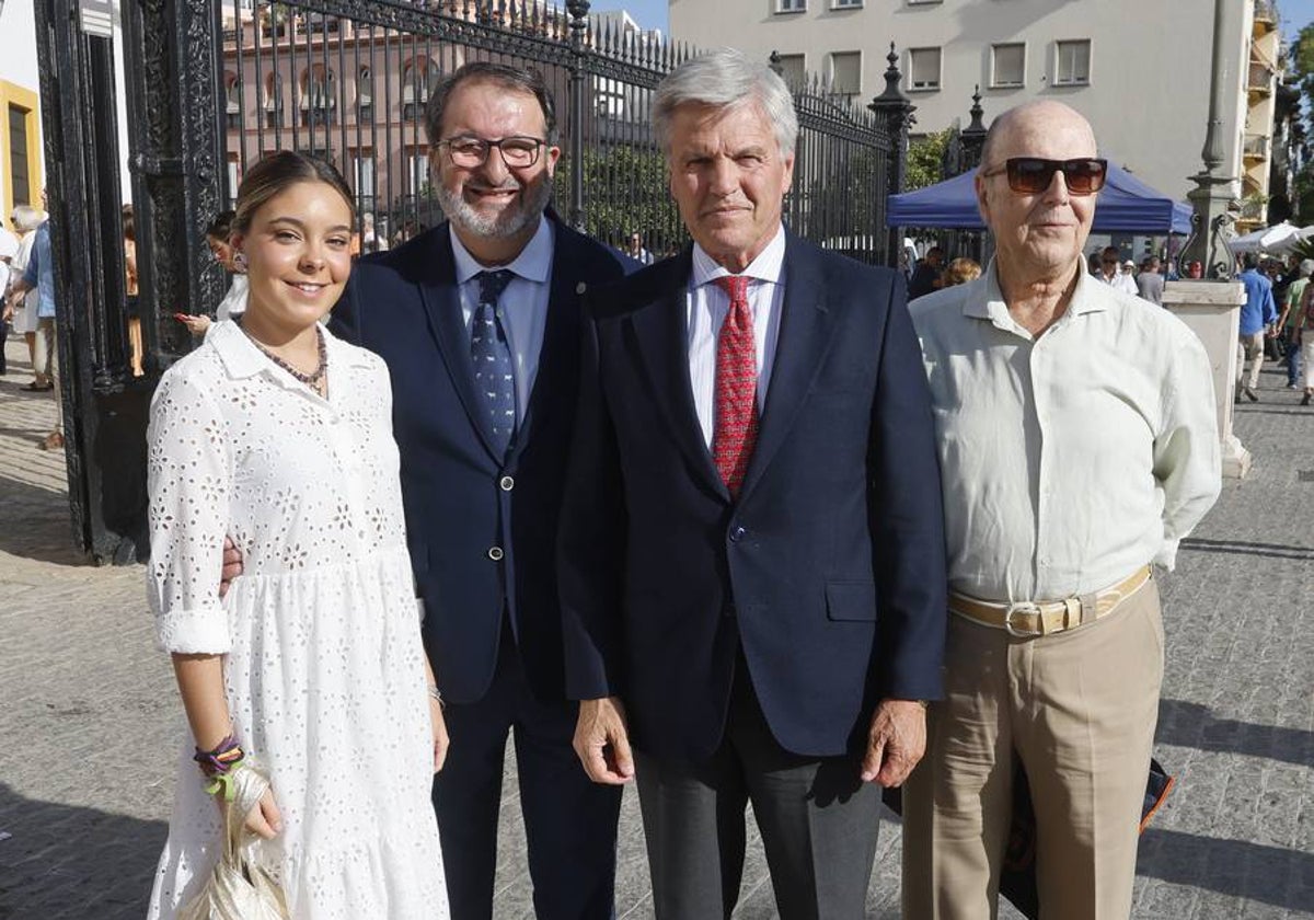 María del Estás, Juan Ávila, Espartaco y José González