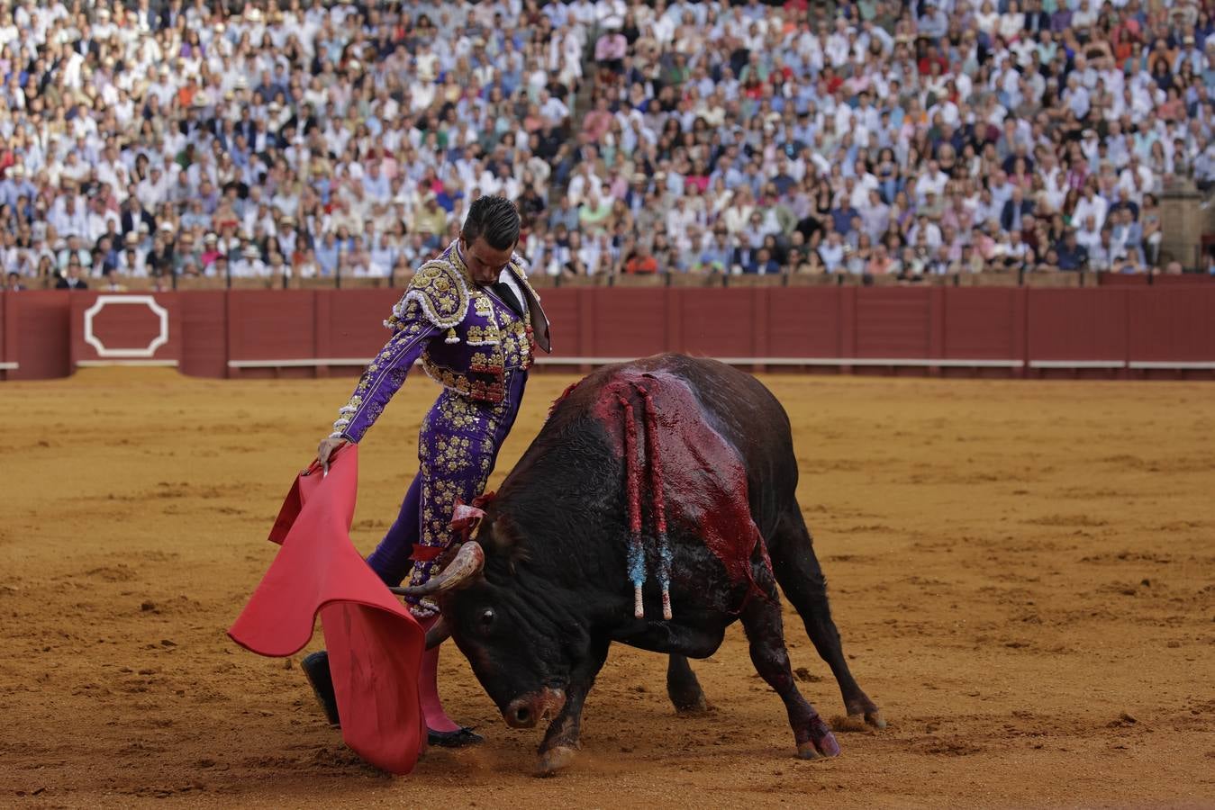 José María Manzanares, en la segunda corrida de la Feria de San Miguel de Sevilla 2024