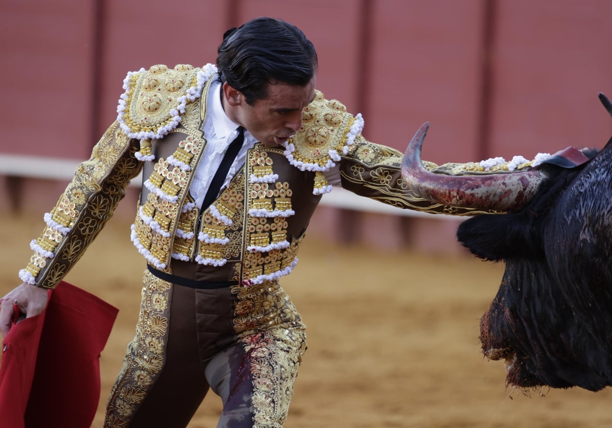 Juan Ortega cuajó los mejores momentos de la tarde con Terremoto, el primero de los hermanos Matilla