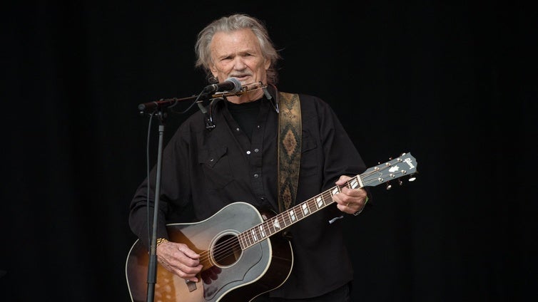 Kris Kristofferson, el forajido del country que se metió a Hollywood en el bolsillo