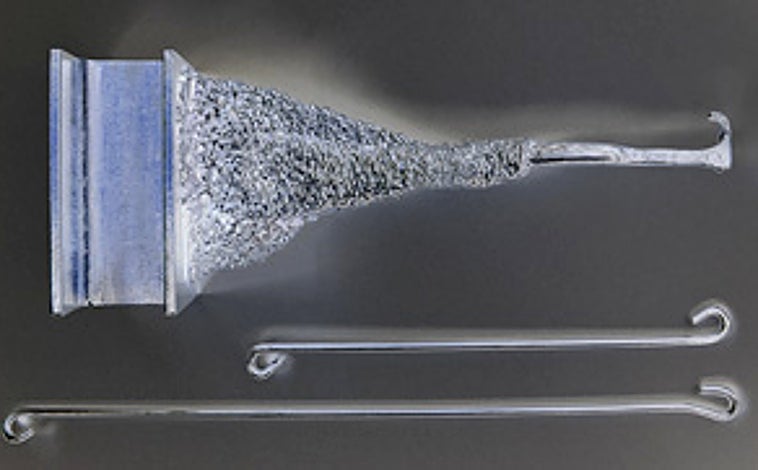 Imagen principal - En las imágenes, algunas de las obras de 'Epojé', de Fernando Sinaga