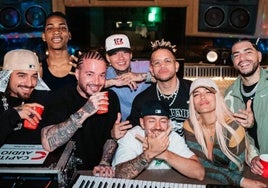 La polémica '+57' llega hasta el presidente de Colombia: la nueva canción, con Karol G, acusada de apología de la sexualización de menores
