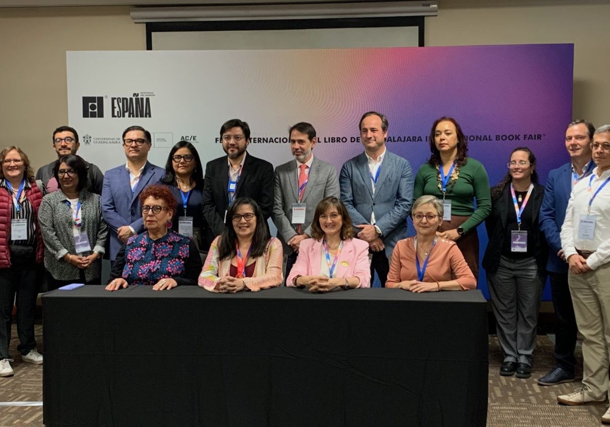 Las editoriales universitarias iberoamericanas firman el &#039;Acuerdo de Guadalajara&#039;