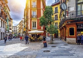 'Paseos singulares por Madrid', de Concha d´Olhaberriague: caminando por una luminosa capital de España