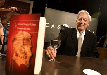 La Santísima Trinidad del escritor: las tres novelas que marcan su obra