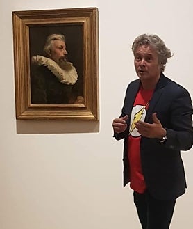 Imagen secundaria 2 - De arriba abajo, propuestas de T-20 Proyectos en Caravaca de la Cruz (Santiago Ydáñez), Genalguacil Pueblo Museo y Banco de Santander