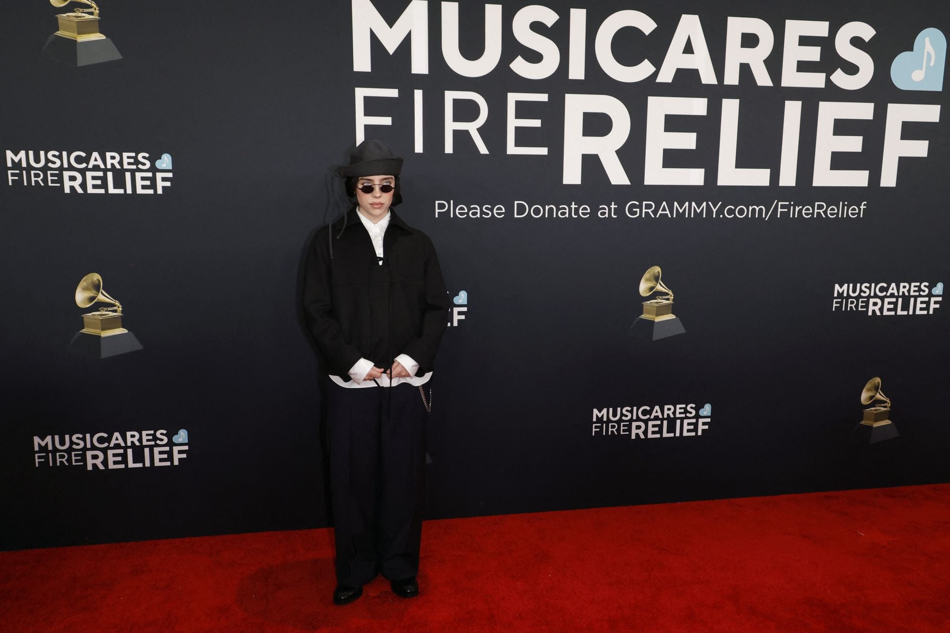 Billie Eilish se convirtió en una de las artistas más aclamadas durante la alfombra roja.