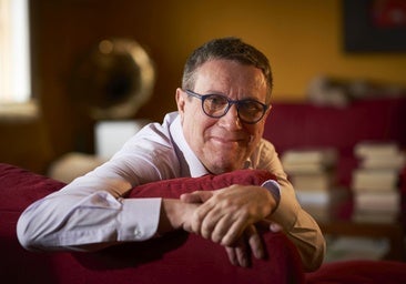 Luisgé Martín abandona el Instituto Cervantes de Los Ángeles