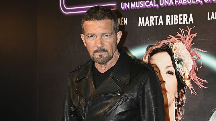 Antonio Banderas:  «La gente vive muchas veces como si no se fuera a morir»