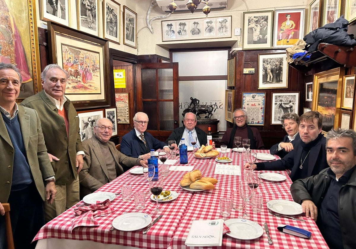 La mesa de Casa Salvador, uno de los rincones taurinos de Madrid
